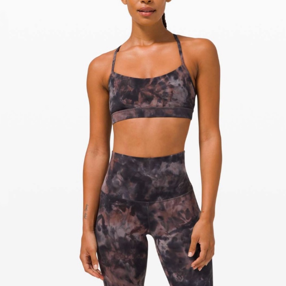 Lululemon Flow Y Sports Bra Top Racerback Tie Dye Activewear Athleisure Pink 6 - Picture 1 of 11